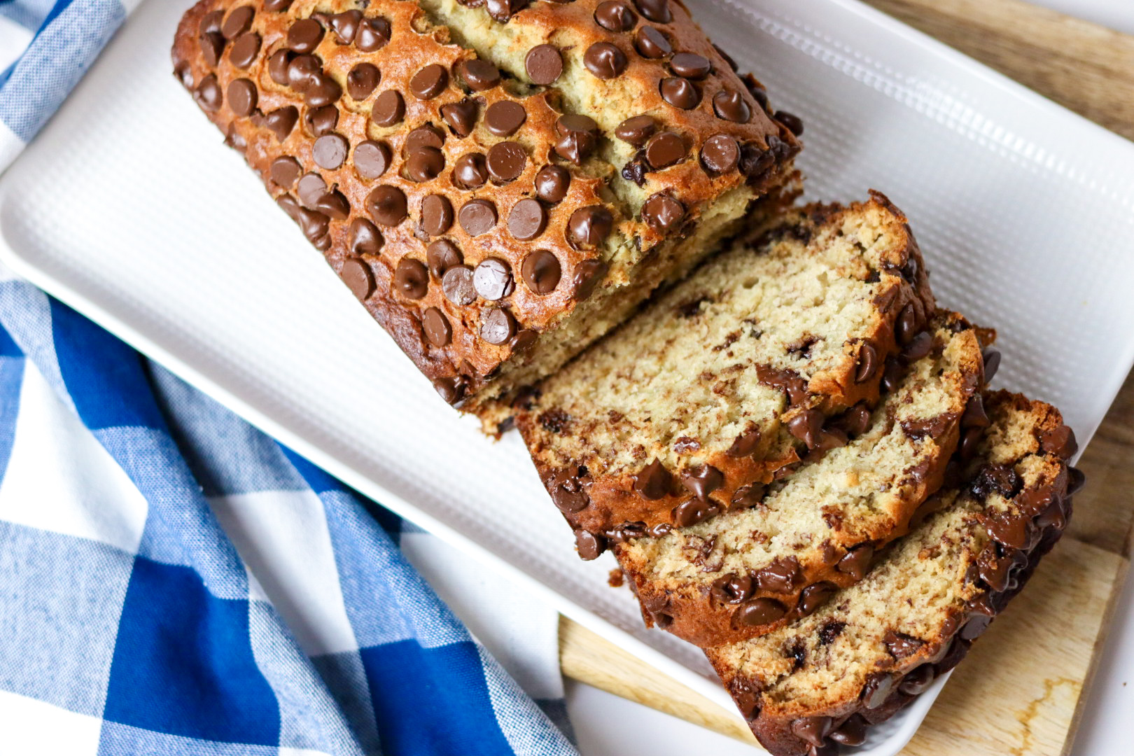 easy banana bread with only 8 ingredients!