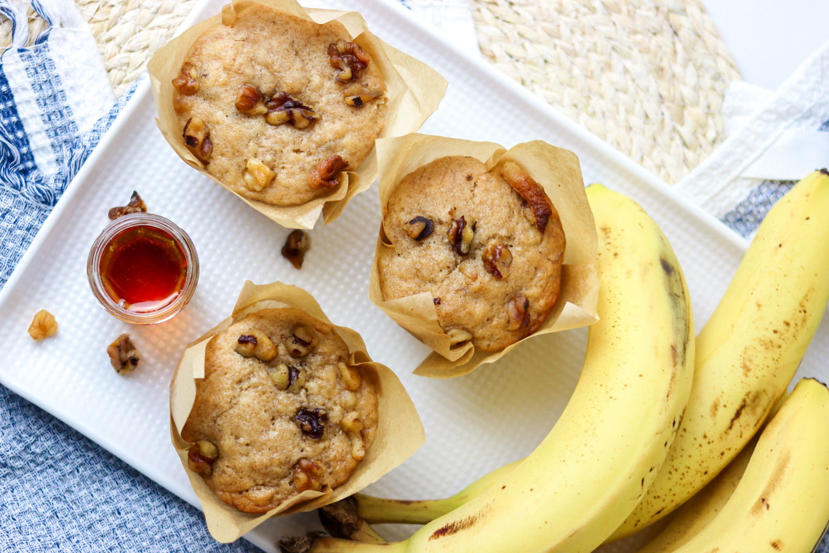 easy maple banana walnut muffins – perfect for fall !